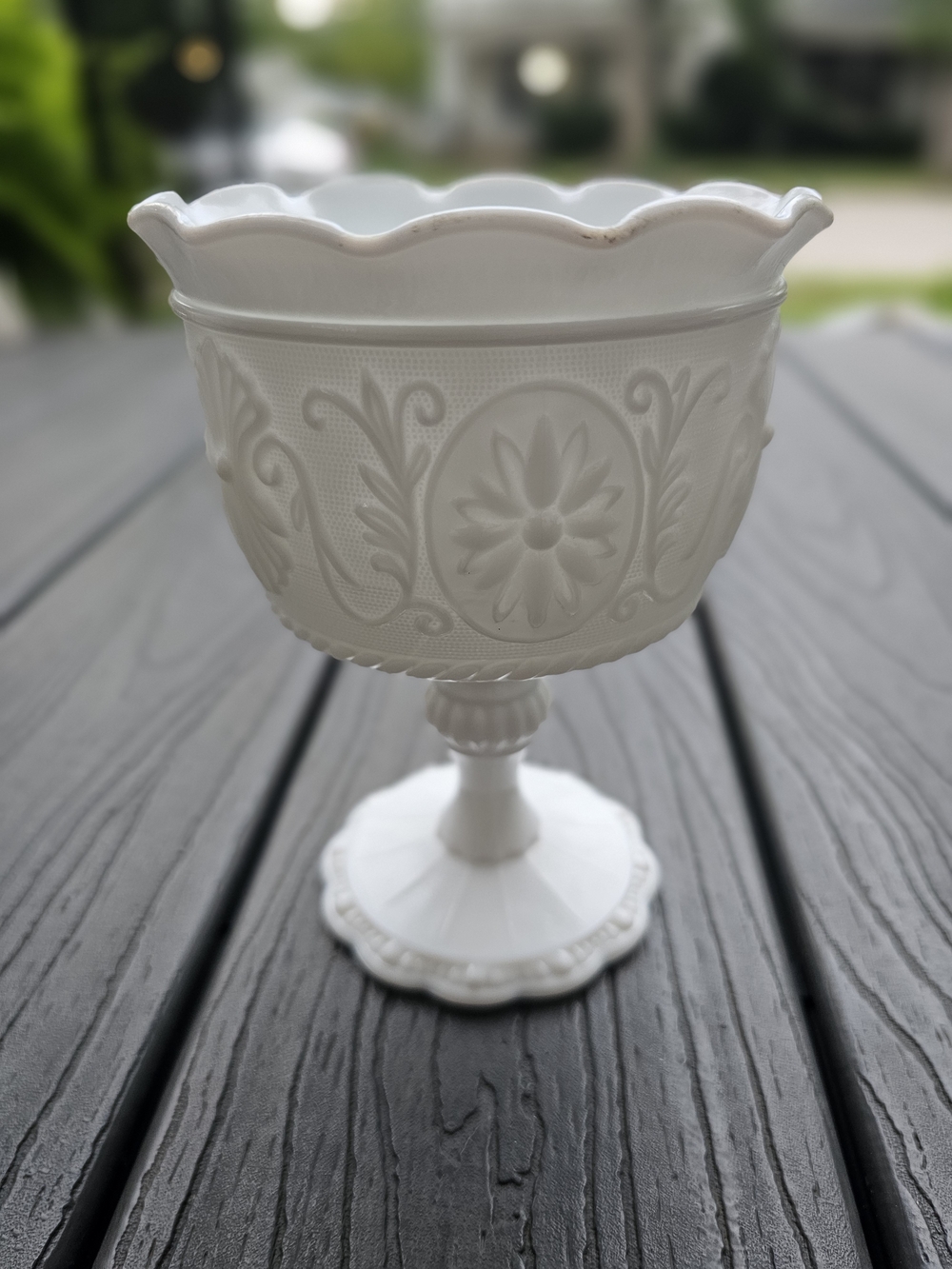 Vintage Indiana Glass Opaque White Milk Glass Pedestal Compote Bowl